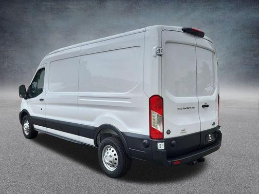 2025 Ford Transit-250 148 WB Medium Roof Cargo