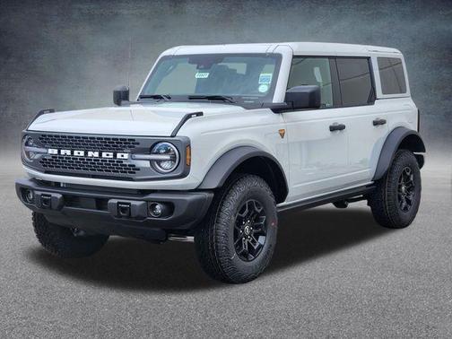Avalanche Gray 2026 Ford Bronco Badlands