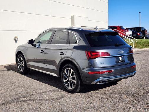 2023 Audi Q5 45 S line Prestige