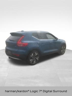 Fjord Blue Metallic 2023 Volvo XC40 B5 Ultimate Bright Theme
