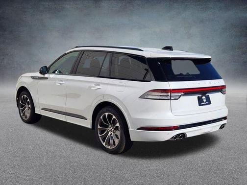 2026 Lincoln Aviator PREMIERE