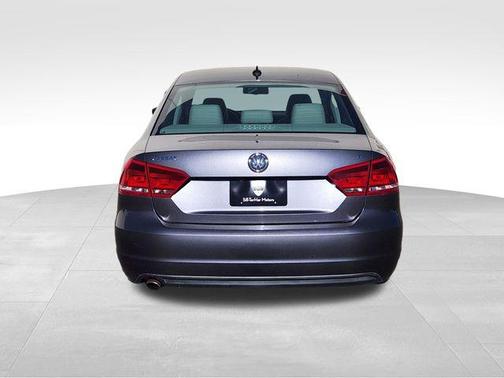 2013 Volkswagen Passat 2.5 SE