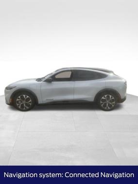 Space White Metallic 2023 Ford Mustang Mach-E Premium