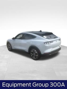 Space White Metallic 2023 Ford Mustang Mach-E Premium