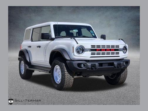 Oxford White 2026 Ford Bronco Heritage Edition