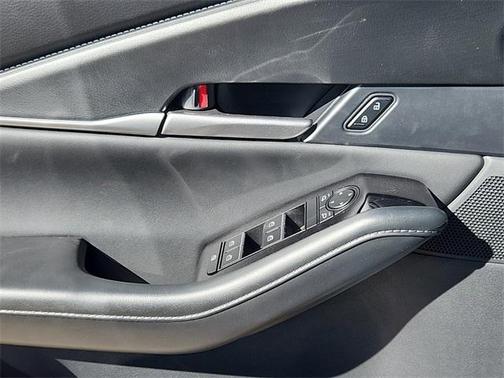 2025 Mazda CX-30 Select