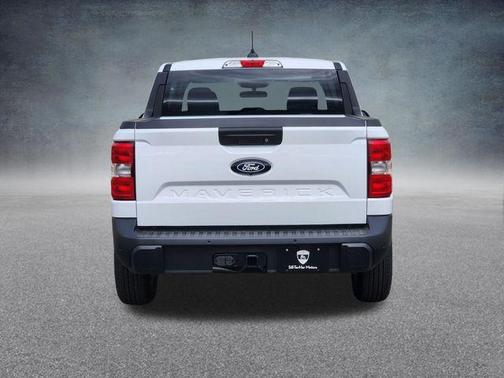 Oxford White 2026 Ford Maverick XLT