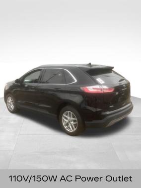 Agate Black Metallic 2024 Ford Edge SEL