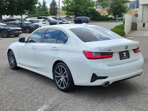 2021 BMW 330 i xDrive