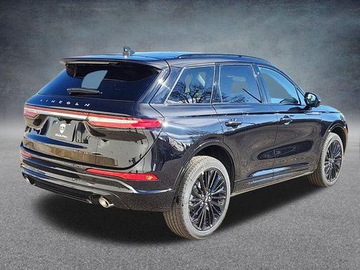 2025 Lincoln Corsair Reserve