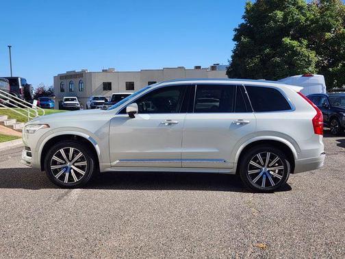2022 Volvo XC90 T6 Inscription 6 Passenger