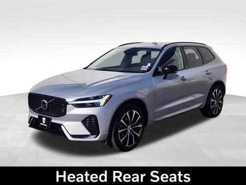 2025 Volvo XC60 B5 Plus