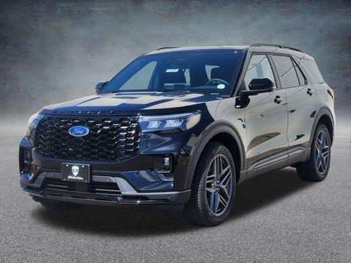 Agate Black Metallic 2026 Ford Explorer ST-Line