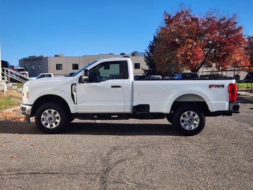 2024 Ford F-350 XLT
