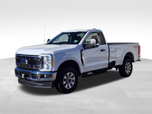 2024 Ford F-350 XLT