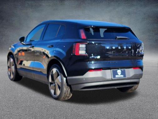 2026 Volvo EX30 Twin Motor Plus