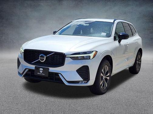 2025 Volvo XC60 B5 Core