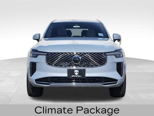 Gray Metallic 2025 Volvo XC90 B5 Core