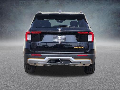 Agate Black Metallic 2026 Ford Explorer Tremor