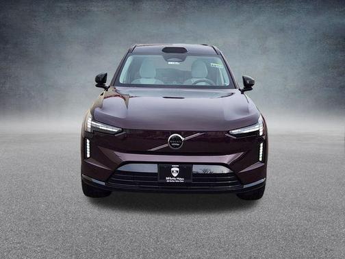 2025 Volvo EX90 Twin Motor Performance Ultra 6-Seater