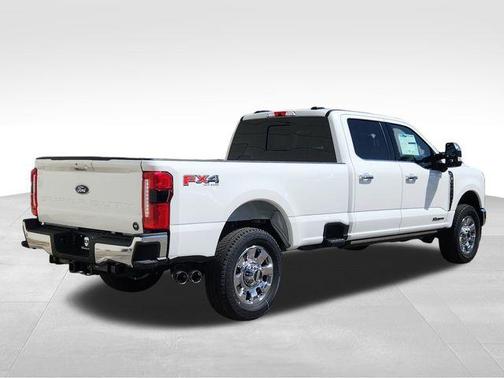 2025 Ford F-350 Lariat Super Duty