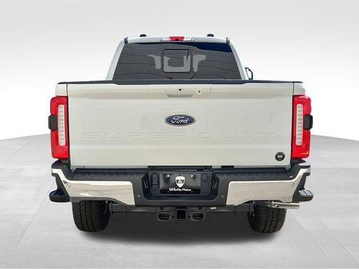 2025 Ford F-350 Lariat Super Duty