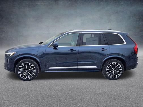 2026 Volvo XC90 Plug-In Hybrid T8 Ultra 7-Seater
