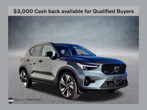2026 Volvo XC40 B5 Ultra