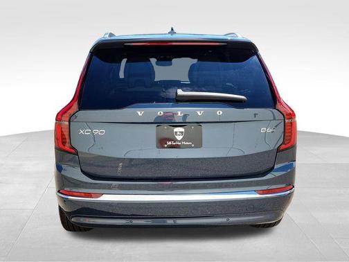 Denim Blue Metallic 2026 Volvo XC90 B6 Core