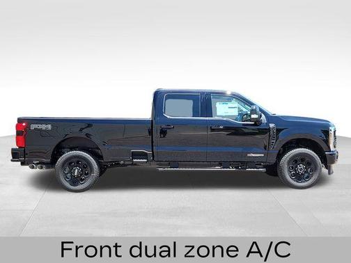 2025 Ford F-350 Lariat Super Duty