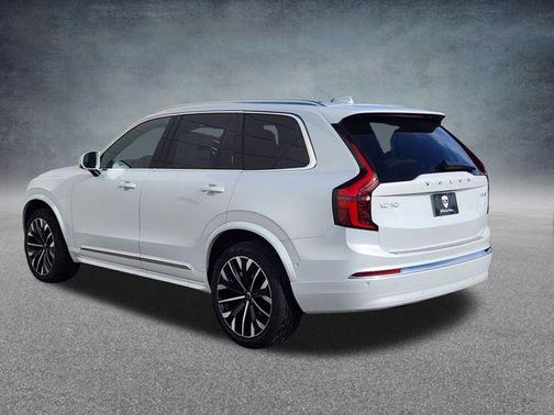 2026 Volvo XC90 B6 Plus 7-Seater
