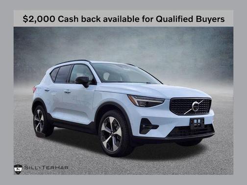 2026 Volvo XC40 B5 Plus