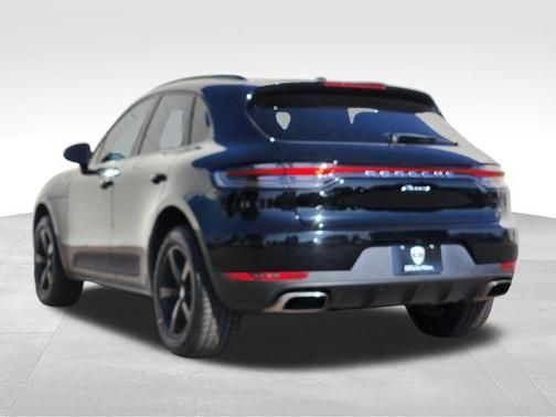 Black 2019 Porsche Macan Base
