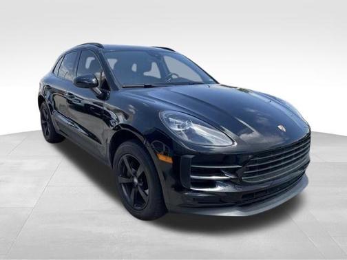 Black 2019 Porsche Macan Base