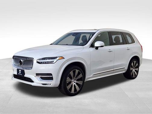 2025 Volvo XC90 B6 Ultra