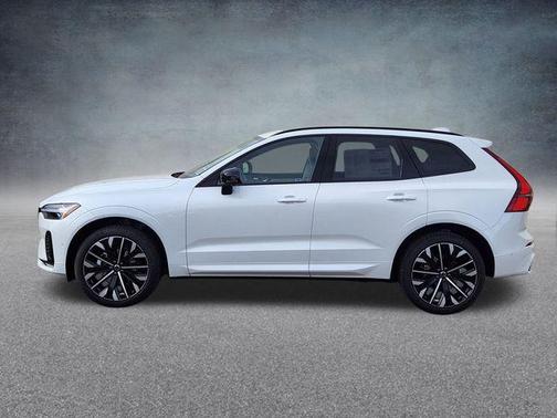 2026 Volvo XC60 B5 Ultra