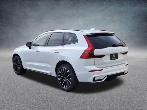 2026 Volvo XC60 B5 Ultra