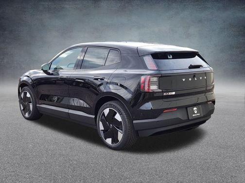 2026 Volvo EX30 Twin Motor Ultra