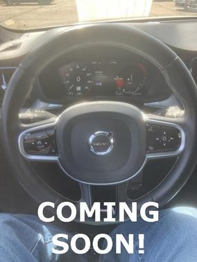 2021 Volvo XC60 Recharge Plug-In Hybrid T8 R-Design