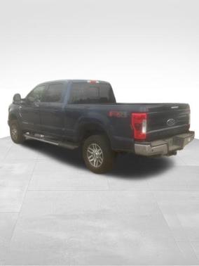 Blue 2018 Ford F-250 Lariat