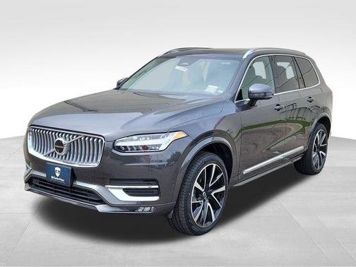 2024 Volvo XC90 B6 Ultimate Bright Theme 7-Seater