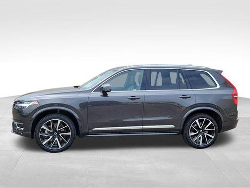 2024 Volvo XC90 B6 Ultimate Bright Theme 7-Seater