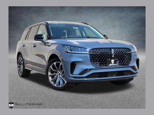 Whisper White 2026 Lincoln Aviator Premiere