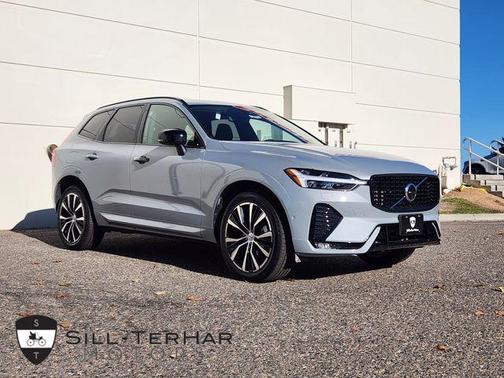 2025 Volvo XC60 B5 Plus