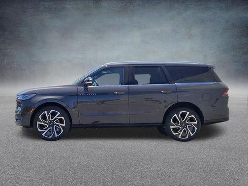 Metallic 2026 Lincoln Navigator Black Label