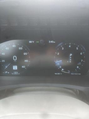 2022 Volvo XC90 T6 Inscription 7 Passenger