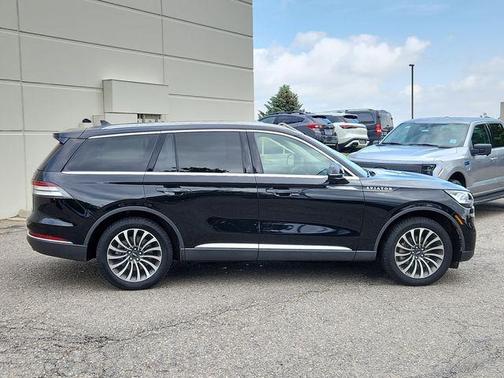 2021 Lincoln Aviator Reserve AWD