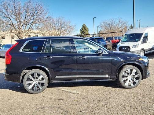 2025 Volvo XC90 B6 Ultra