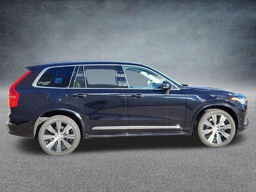 2025 Volvo XC90 B6 Ultra