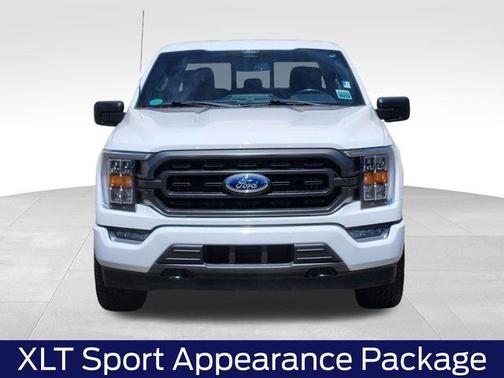 Oxford White 2022 Ford F-150 XLT